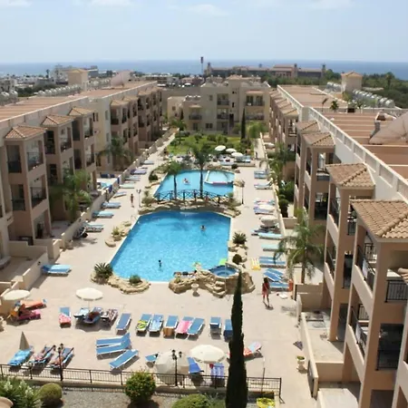 Noyas Place- Amazing 2bdrm With Swimming Pool Complex * Pafos